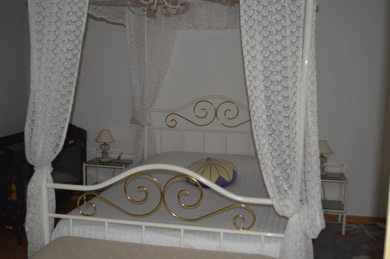Les Gites De La Chapiniere Châteauvieux Εξωτερικό φωτογραφία